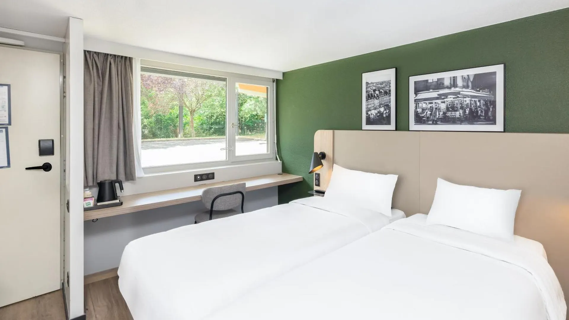 Hotel Campanile Aix-Les-Bains Francia