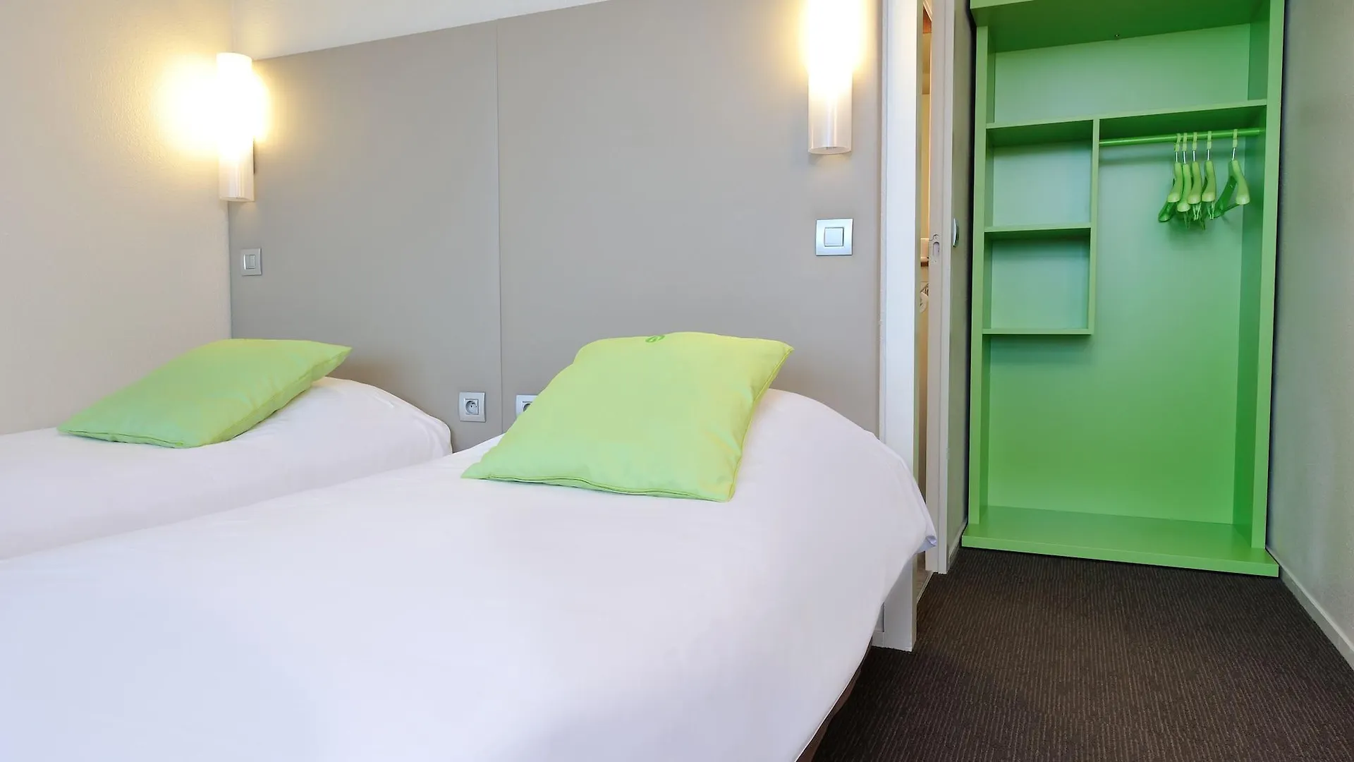 Campanile Aix-Les-Bains Hotel