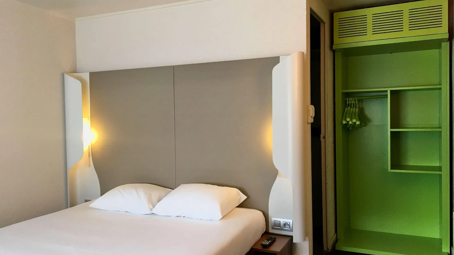 Campanile Aix-Les-Bains Hotel