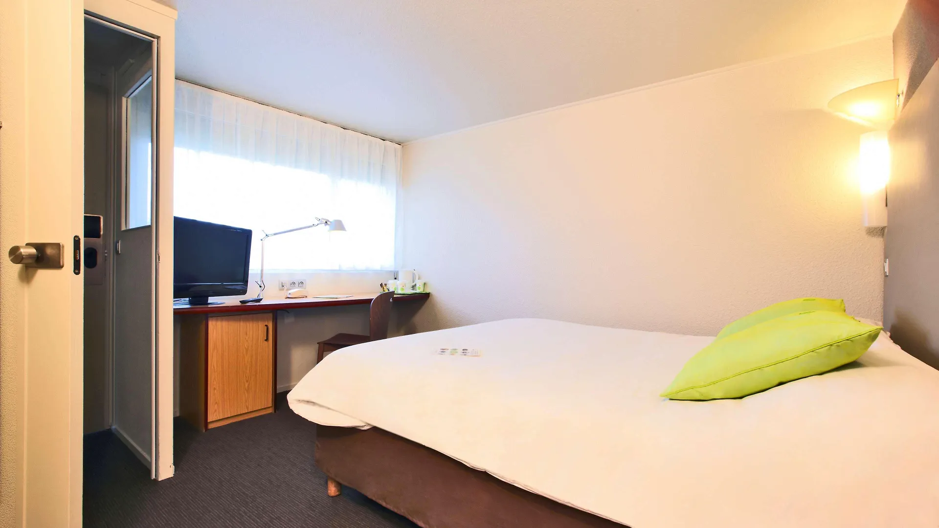 Campanile Aix-Les-Bains Hotel