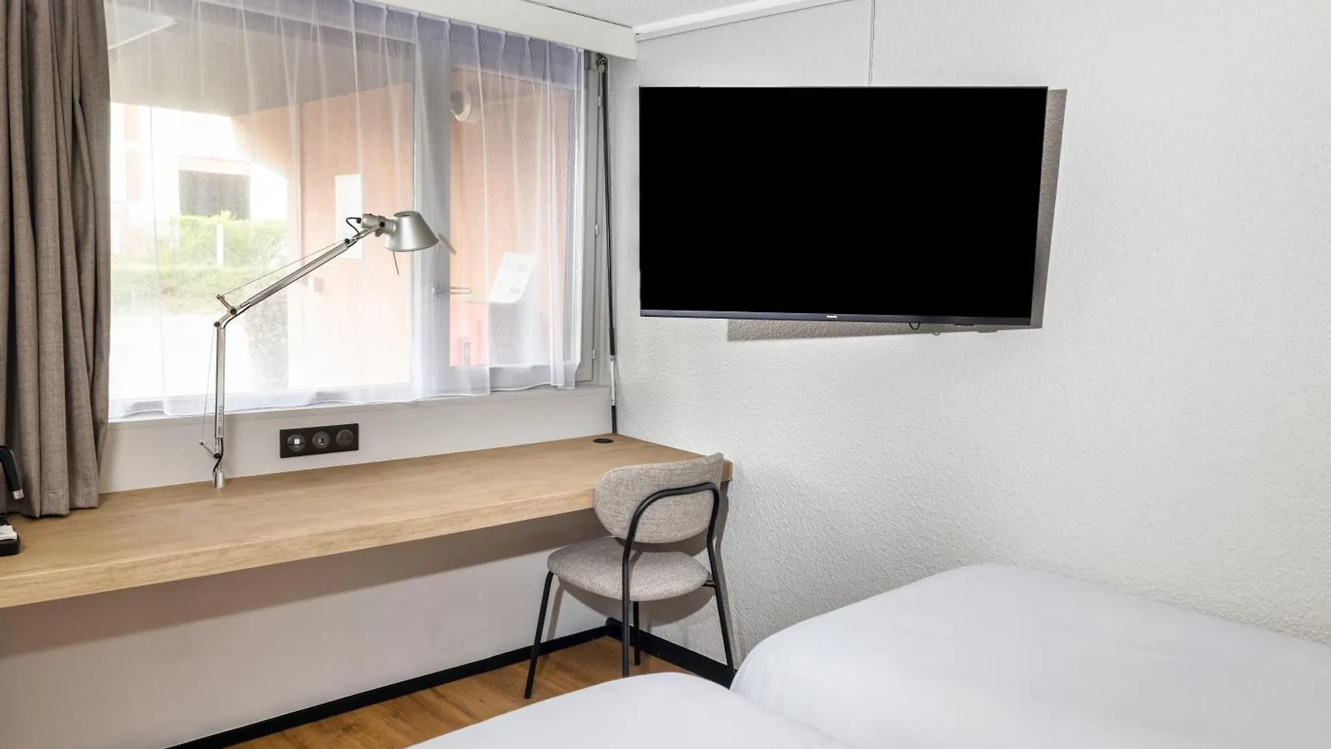 Campanile Aix-Les-Bains Hotel