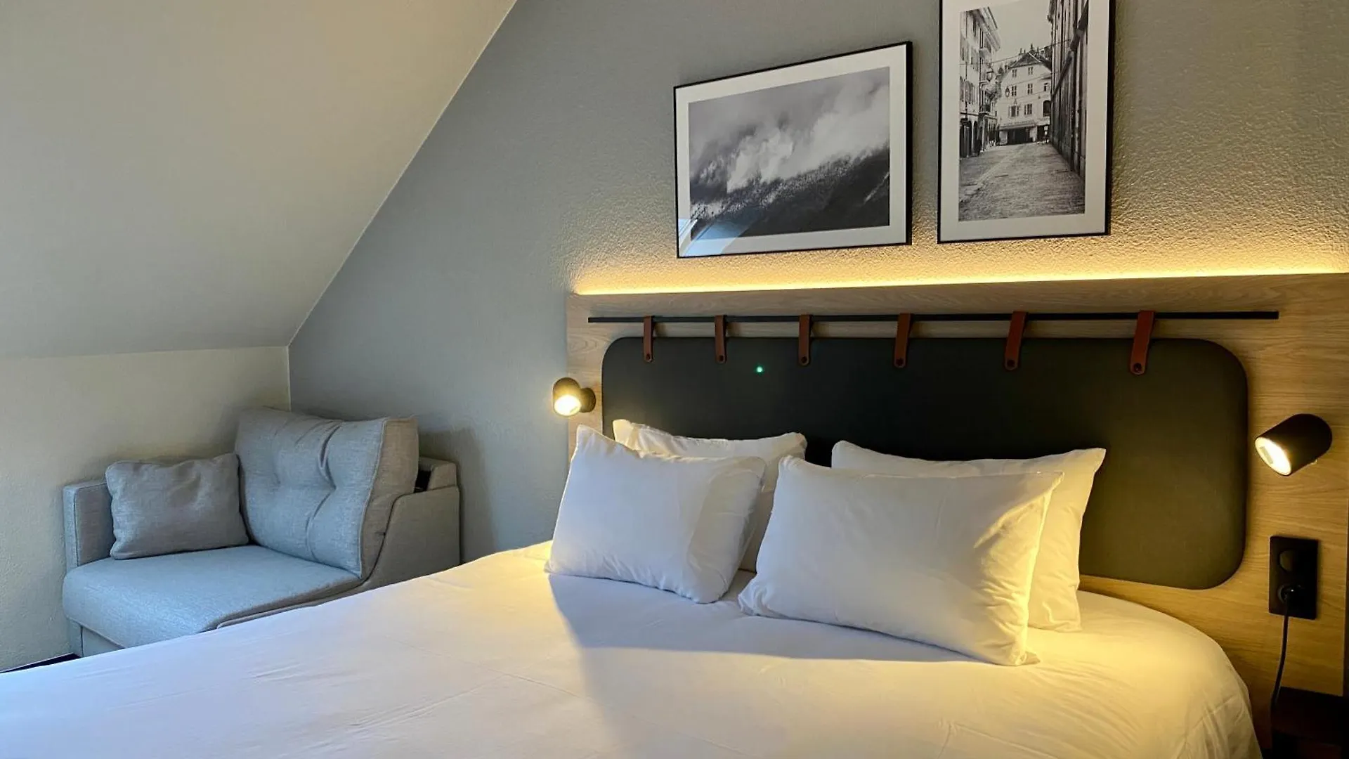 Campanile Aix-Les-Bains Hotel